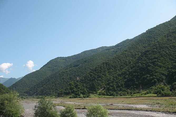 Tbilisi to Kazbegi, Gudauri, and Ananuri Day Tour - Visiting Zhinvali Dam: Georgia’s Architectural Wonder