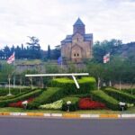 Tbilisi Walking Tour with Cable Car, Wine Tasting & Bread Bite - Visiting the Historic Metekhi Cathedral