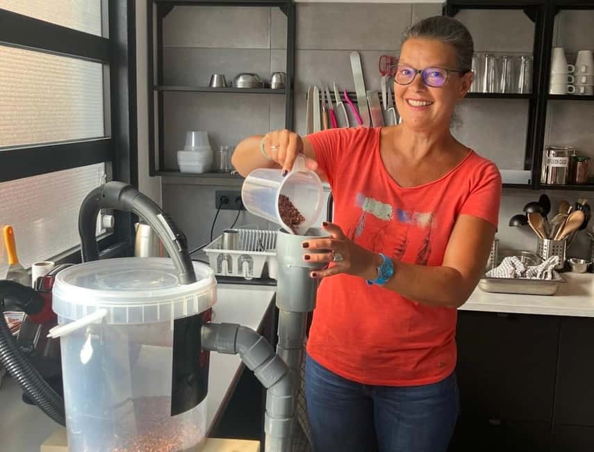 Tenerife Chocolate Workshop: A Sensory Journey - The Setting: A Cozy Workshop in Tenerife, Spain