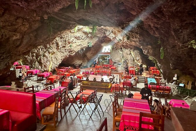 Teotihuacan All Inclusive - Authentic Mexican Food at a Local Restaurant