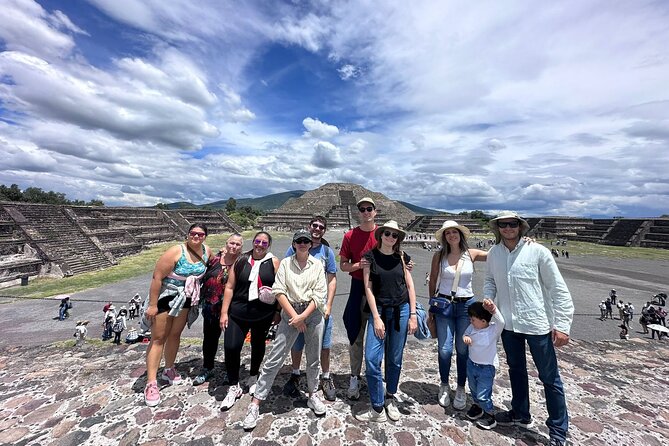 "Teotihuacán Morning & Afternoon Explore Without Tourist Traps - The Experience of Guides and Group Size