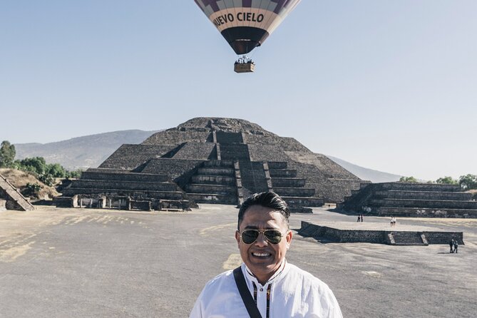 Teotihuacan Small Group: Pickup, No Lines & Climb Moon Pyramid" - Early Access and No Lines at the Pyramids