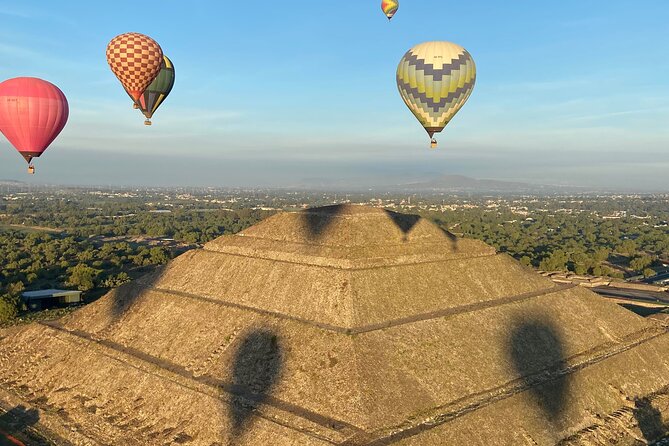 Teotihuacan Tour from CDMX with Transportation and Breakfast - The Unique Cave Breakfast Experience