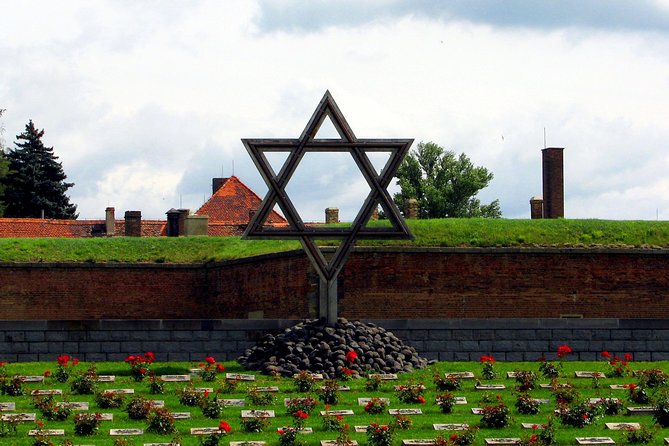 Terezin Memorial Half-Day Tour from Prague - The Journey to Terezín