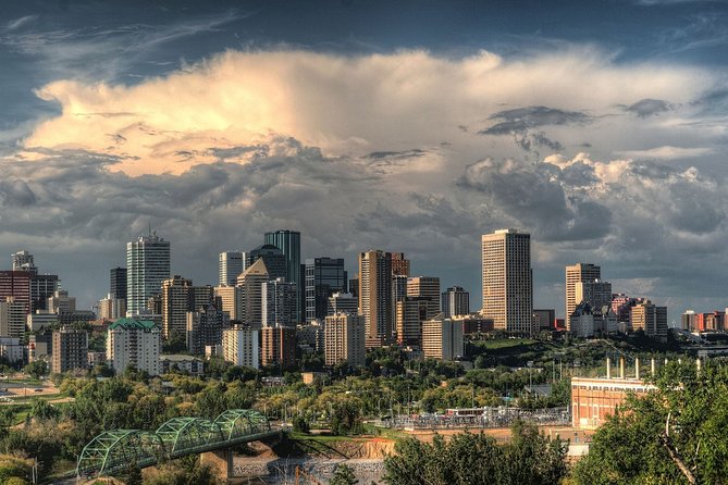The Best of Edmonton Private Walking Tour - Exploring Kinsmen Park and the River Valley Trail
