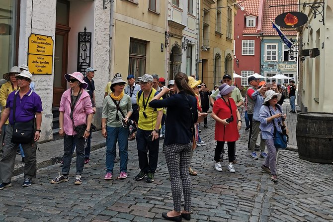 The Best Of Riga Walking Tour - The Guide’s Approach and Personal Touch