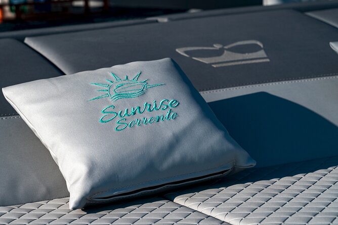 The Blue Fever: Capri island day cruise - Departure Point and Travel Logistics from Sorrento