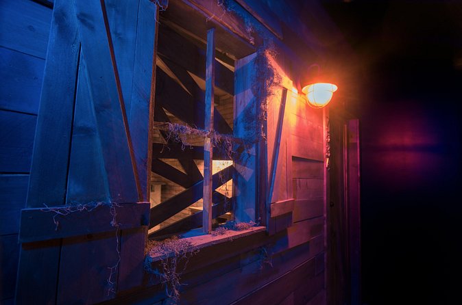The Cabin Escape room experience in Las Vegas - The Design and Atmosphere of the Cabin Interior