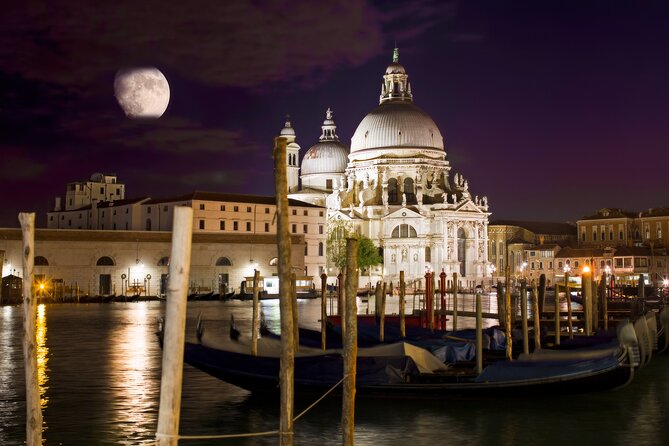 The Dark Side of Venice: Mysteries and Legends - Starting Point at Campo Santo Stefano in Venice
