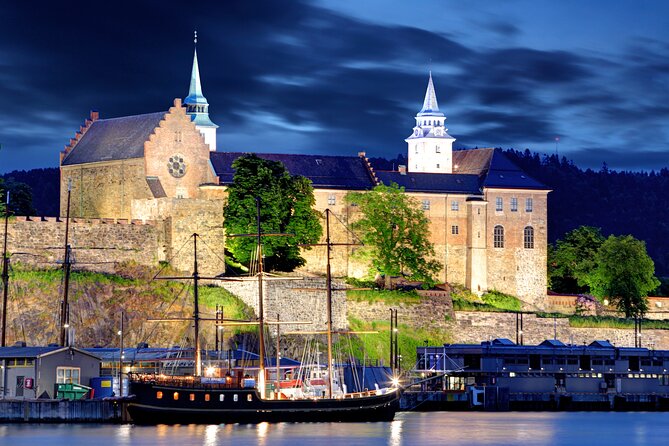 The Essential Oslo Private Walking Tour - The Royal Palace and Its Surroundings