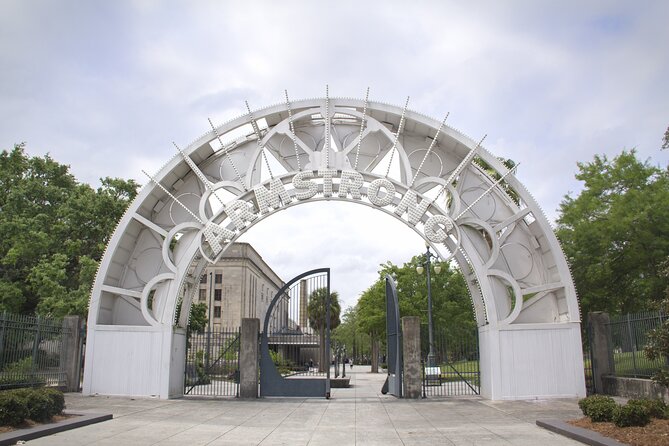 The French Quarter History Tour - Starting Point at Cuban Creations Cigar Bar