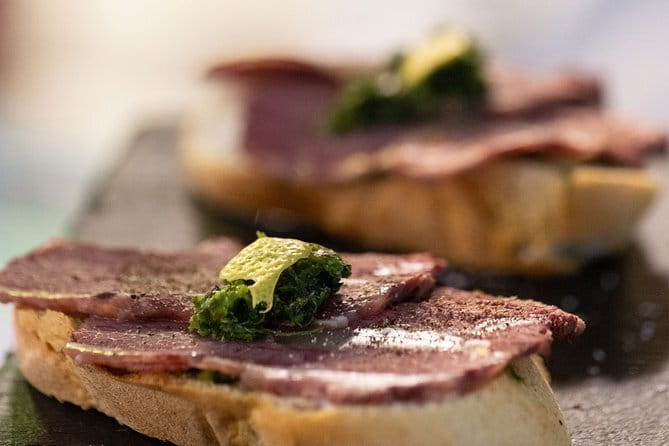 The Lampredotto in Florence - The Bambi Family and the Origins of Florentine Trippa