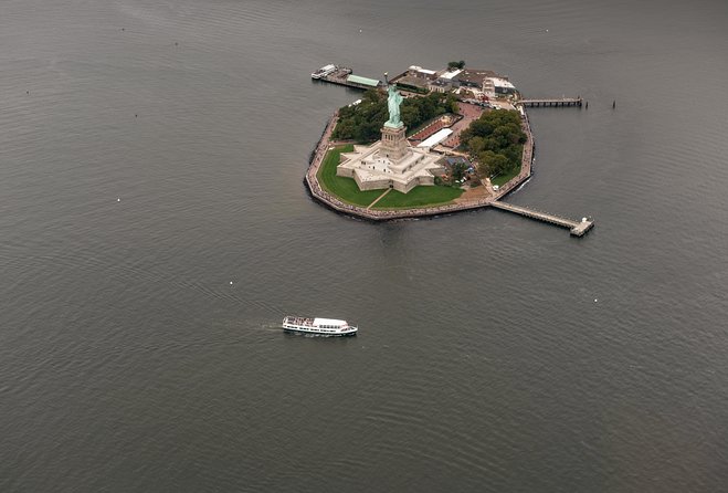 The Manhattan Helicopter Tour of New York - Starting Point: Downtown Manhattan Heliport