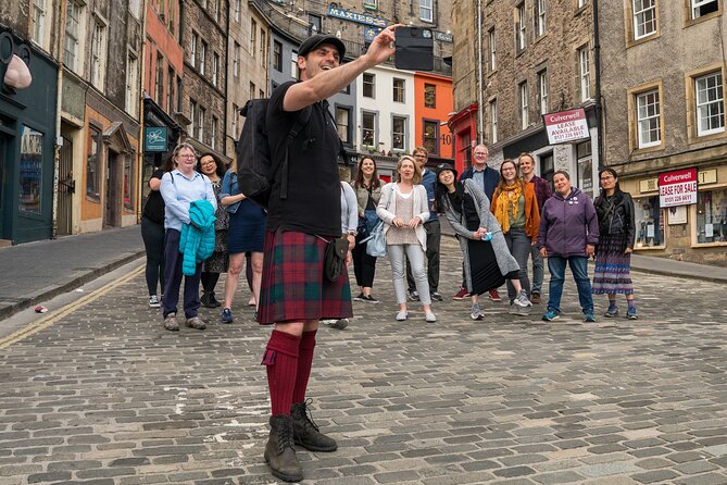 The Mountebank Comedy Walk of Edinburgh - Exploring Edinburghs Royal Mile with Laughter