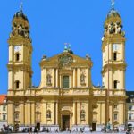 The Munich Experience Walking Tour - Starting Point: Karlsplatz and the Meeting Process