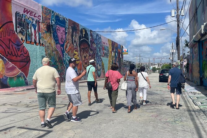 The Original Miami city tour, Little Havana & Wynwood exploration - Exploring Ocean Drive and South Beach