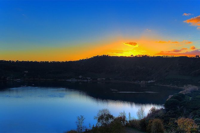 The Phlegrean Fields Discover the ruins of Baia, Cuma and Pozzuoli - Discover the Ruins of Cuma and the Cave of the Sibyl