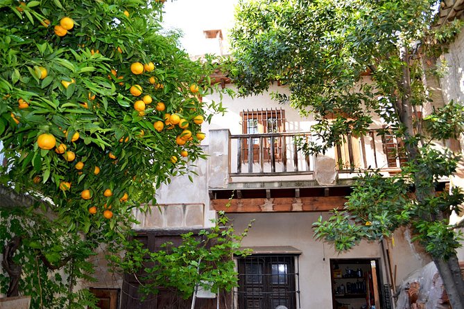 The Scents of Al-Andalus-Private tour - Creating Your Own Perfume in Granada