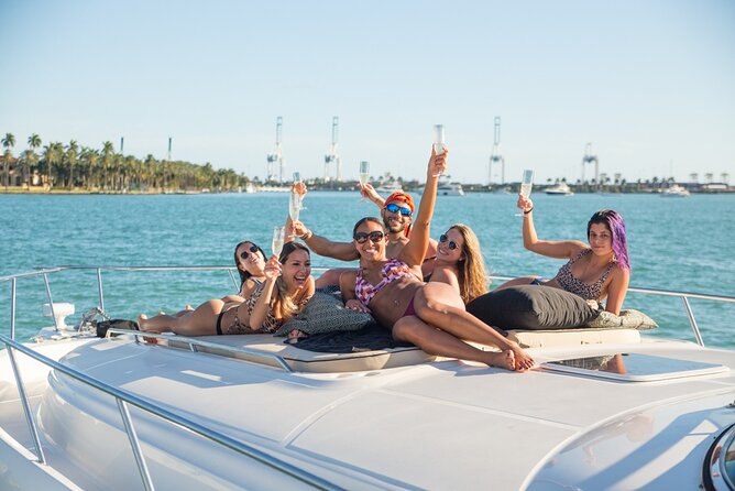 The SOUTH BEACH Sundancer Rental - What the Boat Offers: Comfort, Style, and Utility