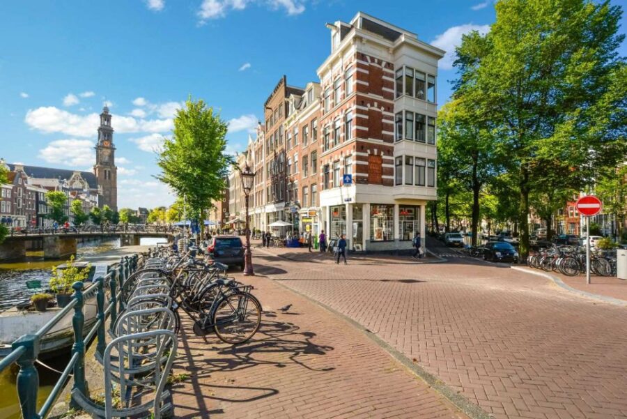 The True Story of Anne Frank's Diary Private Guided Tour - Starting Point and Meeting Details in Amsterdam
