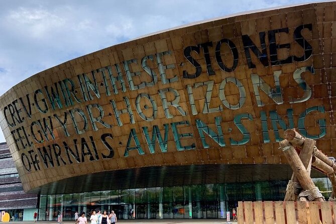 The Ultimate Cardiff City Tour - Cardiff Castle: Over 2,000 Years of History