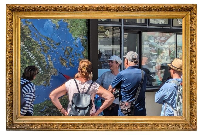 Then & Now Walking Tour - Discovering Iconic Landmarks at Stops 1 and 2