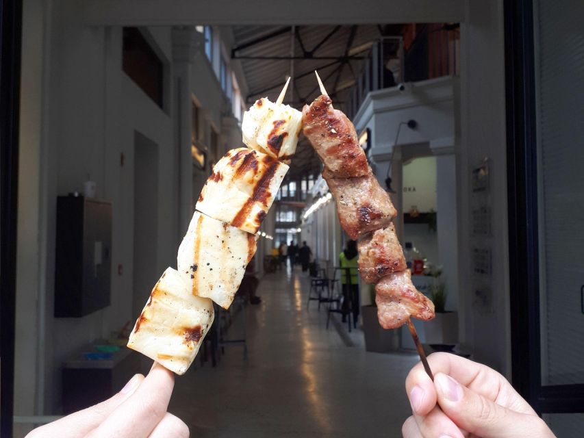 Thessaloniki: Family Treasure Hunt & Tour w Food Stops - Discover Thessalonikis Main Monuments and Historic Sites