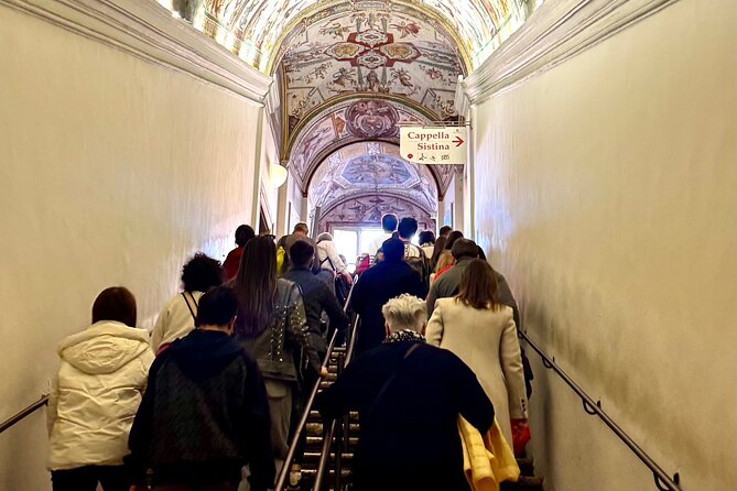 Tickets Vatican Museums & Sistine Chapel : Skip-the-Line Entrance - Practical Details of the Meeting Point and Entry