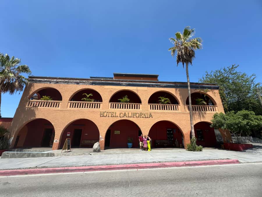 Todos Santos: Guided hike and sunset at Playa Cerritos - Departing from La Paz for a Scenic Drive