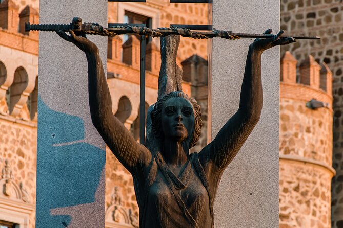 Toledo Scavenger Hunt and Highlights Self-Guided Tour - Highlights of the Toledo Self-Guided Tour