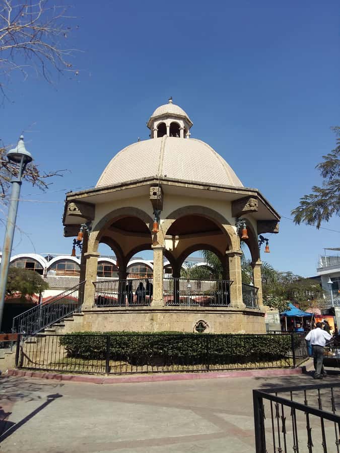 Tonala walking tour in the artisanal city - Visiting Tonalá’s Artisans Working with Various Materials