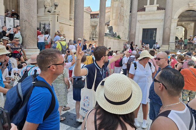 Top-Rated Split Game of Thrones and History City Walk - Dracarys! - The Temple of Jupiter and Its Role in Both Worlds