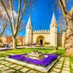 Topkapi Palace and Harem Istanbul Fast-Track Tickets, Tour - Meeting Point and Logistics in Istanbul