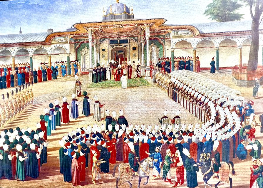 Topkapi Palace&Harem-Guided Tour-Skip lines- All tickets inc - Exploring the Four Courtyards of Topkapi Palace