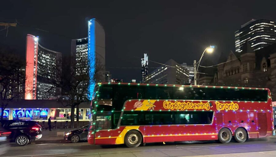 Toronto: Festive Lights Bus Tour - Starting Point at Sankofa Square for a Convenient Holiday Experience