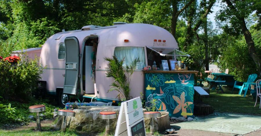 Toronto Islands: Sunrise Breakfast Bicycle Tour - Starting in the Distillery District and Transitioning to Wards Island