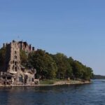 Toronto & Niagara Falls 2 Days Tour - Starting Point and Meeting Arrangements in Montreal