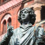 Torun Small Group Tour from Warsaw with Lunch - Exploring Torun’s Medieval Main Square, Rynek