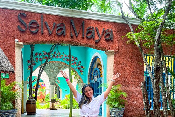 Tour Chichen Itza Early - Refreshing Break at Cenote Saamal with a Regional Buffet