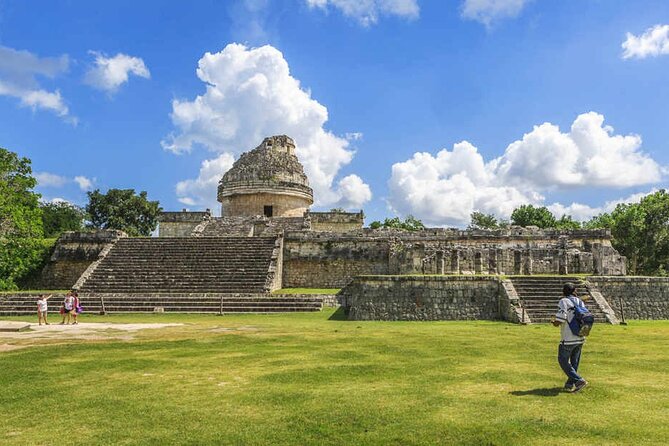 Tour from Cancun to Chichen Itza with cenote food and Valladolid - Visiting Chichen Itza with an Expert Guide