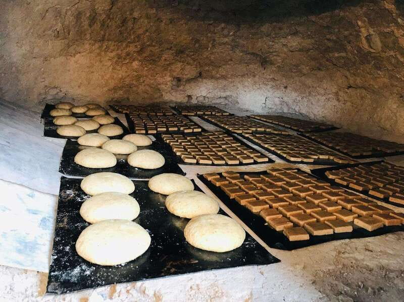 Tour "Grutas Bustamante" + Guía + Transfer + Tickets - Discover Bustamante’s History at the Museum of Living Memory