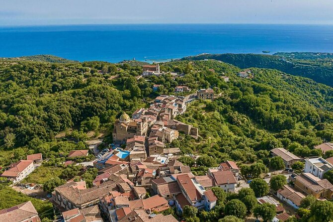 Tour "Masseta" by scooter from Marina di Camerota - Exploring the Prehistoric Cala Cave