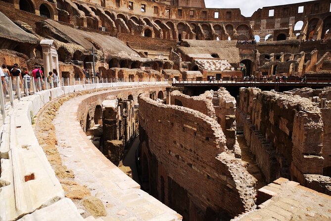Tour of Gladiators Arena and Colosseum with Imperial Forum - Visiting the Roman Forum and Palatine Hill