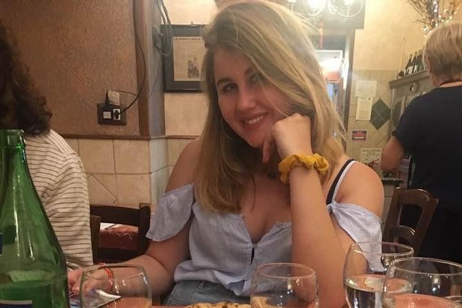 Tour of Naples City and Pompeii Exploration (Full Day) - Start at Naples with a Visit to the Royal Palace and More