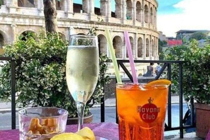 Tour of the main attractions of ancient and modern Rome. - Visiting the Colosseum: Rome’s Iconic Arena