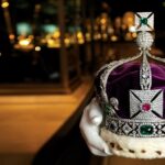 Tower of London and Crown Jewels Exhibition Ticket - The Beefeater (Yeoman Warder) Guided Tour