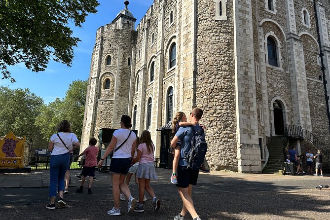 Tower of London for kids & families Private Guided Tour with pre-booked Tickets - How the Pre-Booked Tickets Save Time