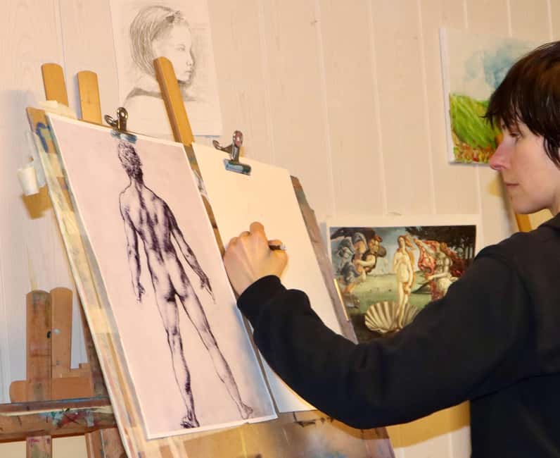 Traces of TimePainting Experience with Guided Tour & Live Violin at Ackerhaus 1723 - The Historic Ackerhaus: A 1723 Landmark in Charlottenburg