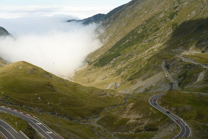 Transfagarasan Highroad Tour from Brasov (warm season) - Exploring Bâlea Waterfall and Balea Glacier Lake