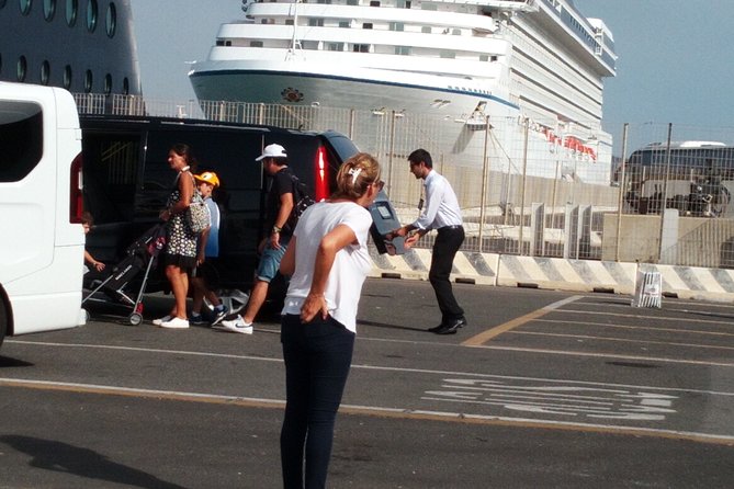 Transfer Civitavecchia Port to Rome with 3 hours Rome Tour - The 3-Hour Panoramic Rome Tour: Highlights and Flexibility